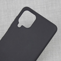 Schwarze Schutzhülle aus Silikon für Samsung Galaxy A12