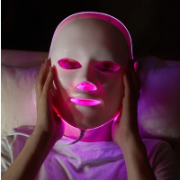 Face Mask Light Therapy Pro – LED-Hautpflege für strahlende Haut