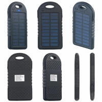 Solar Powerbank 4000 mAh mit LED Taschenlampe 2 USB Ausgänge Camping Outdoor